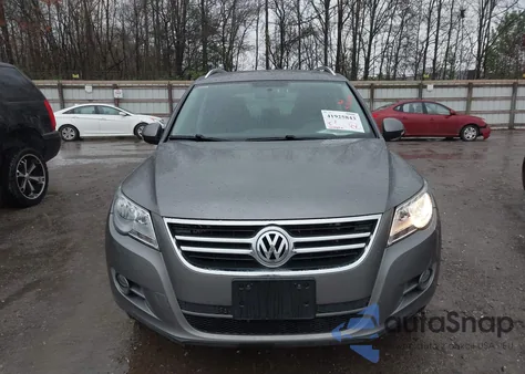 2009 Volkswagen Tiguan S from USA, damaged, VIN WVGAV75N39W003838